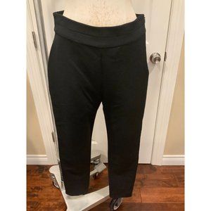 Isoude Black Cropped Skinny Pants, Size 6